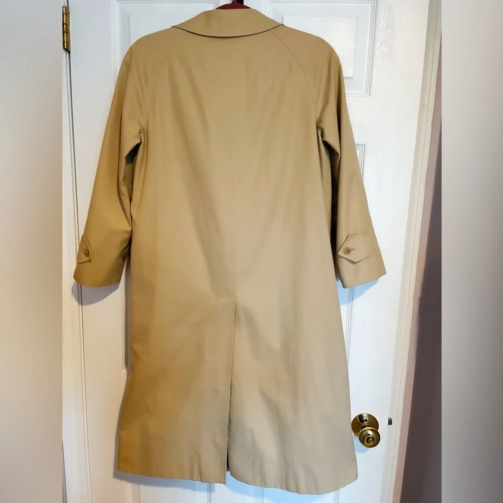 SOLD! BURBERRY Classic Trench Coat 🧥 Size Small Medium - Picture 2 of 10